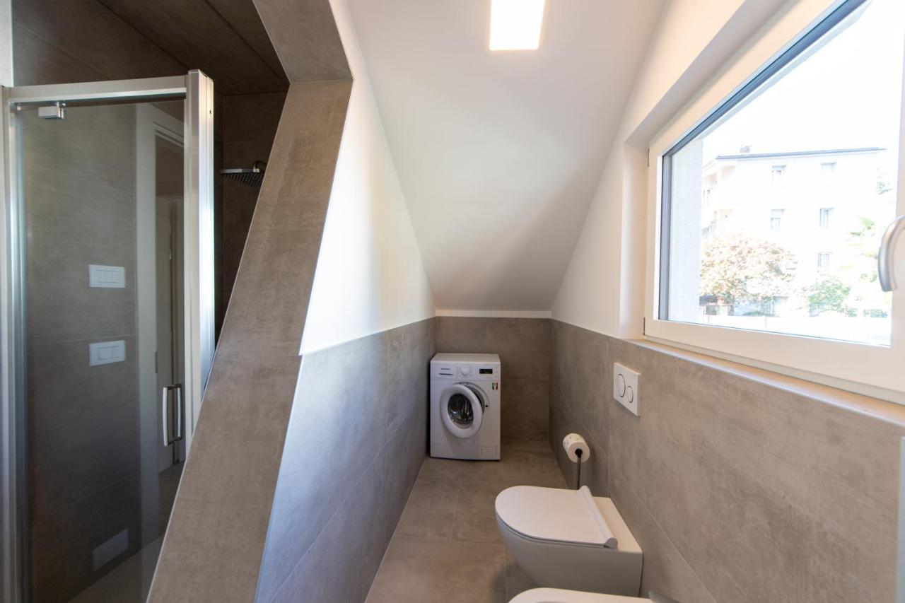 Housmart Toscana 53 White Bologna Exterior photo